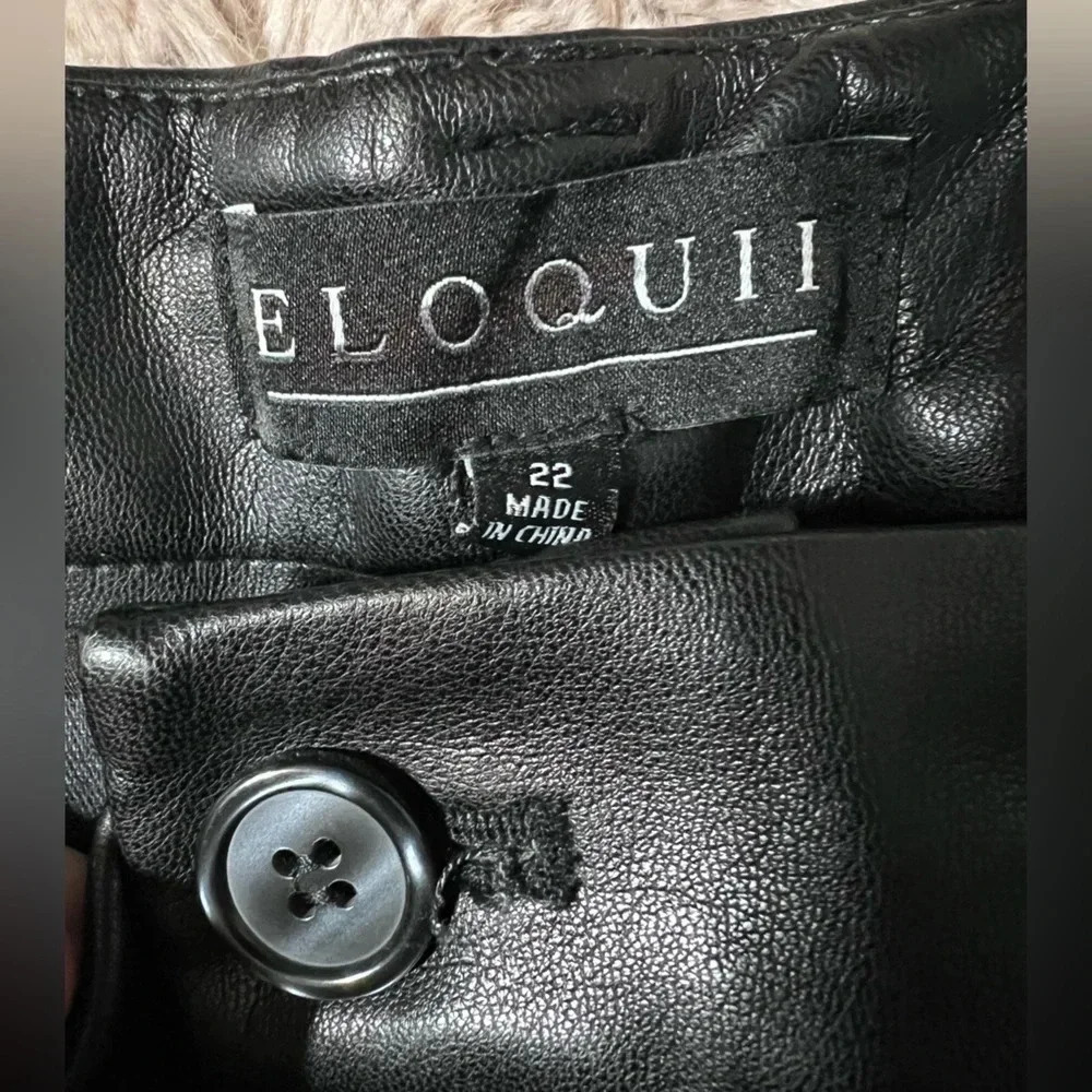 NWT Eloquii Faux Leather Pants Sz 22W Black Wide Leg Pleated Trouser Pockets NWT - Picture 5 of 6